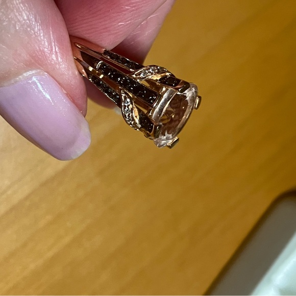 14 kt Rose Gold Morganite Diamond Ring - Picture 10 of 14